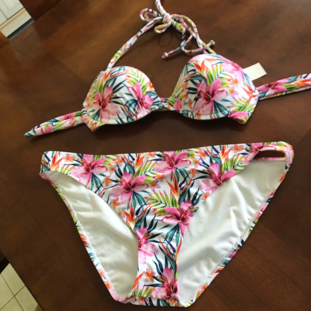 🆕2 pc SET 🏝Aeropostale tropical bikini